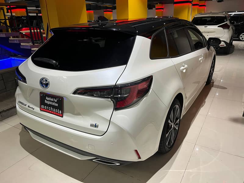 Toyota Corolla Touring 2021 1800cc HYBRID 10