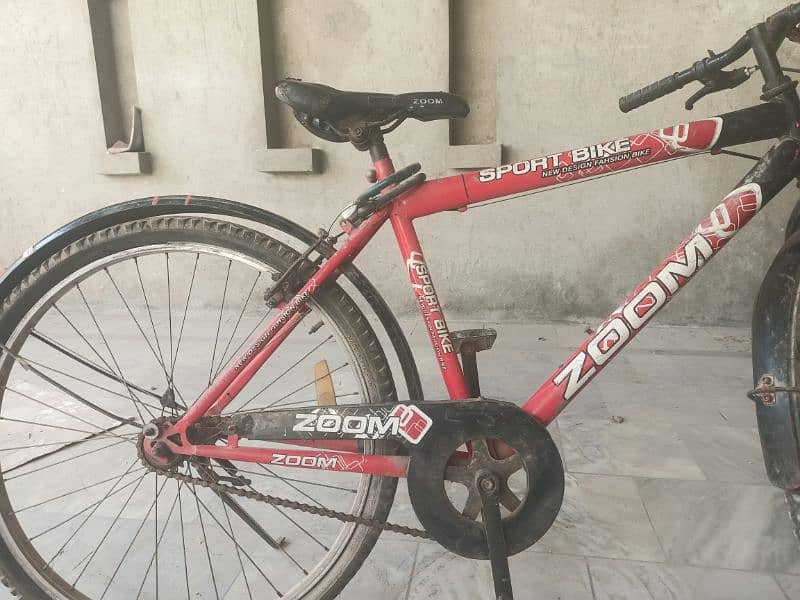 Zoom Sport Bike for Sale – Good Condition 3