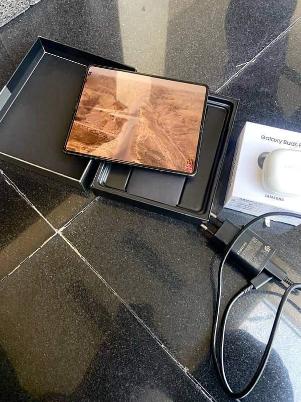 Galaxy Z Fold 3 in Pristine Condition with Galaxy Buds 4