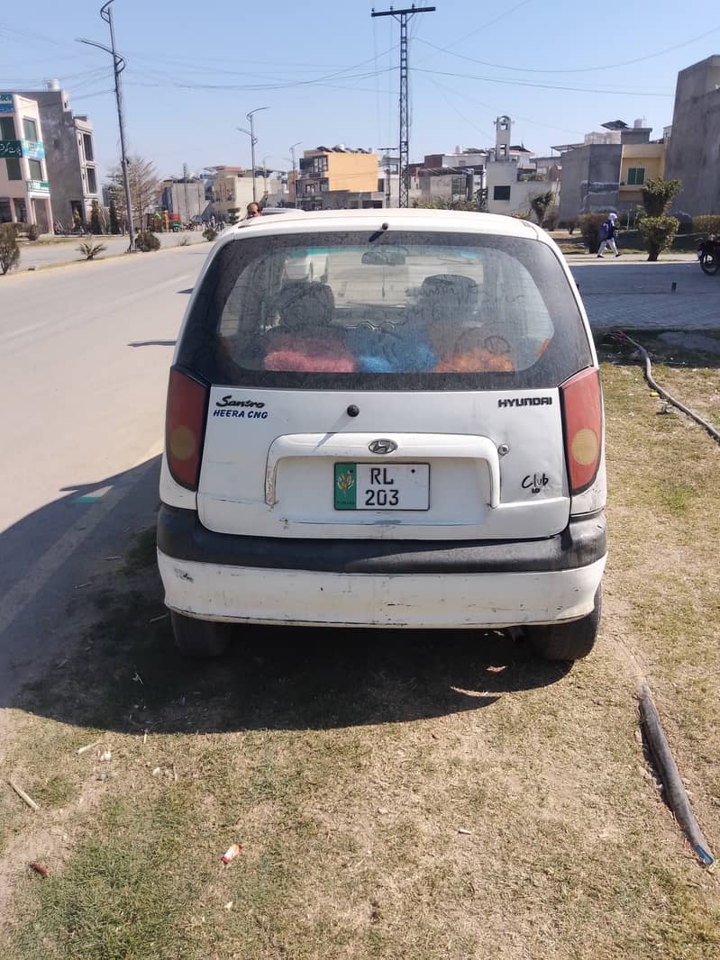 Hyundai Santro 2004 3