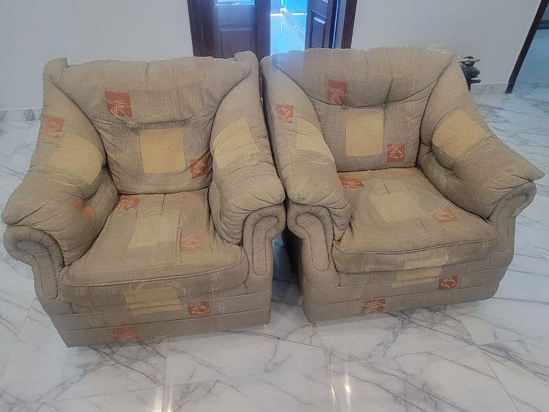 SOFA SET 5 SEATER 2