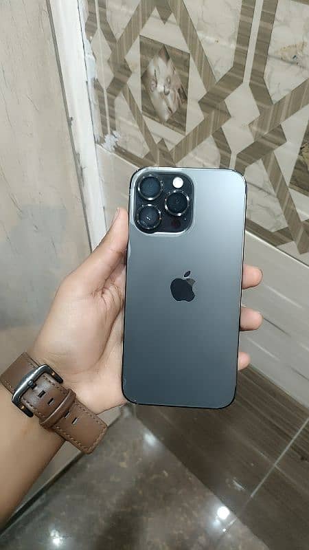 iphone 14 pro max 1