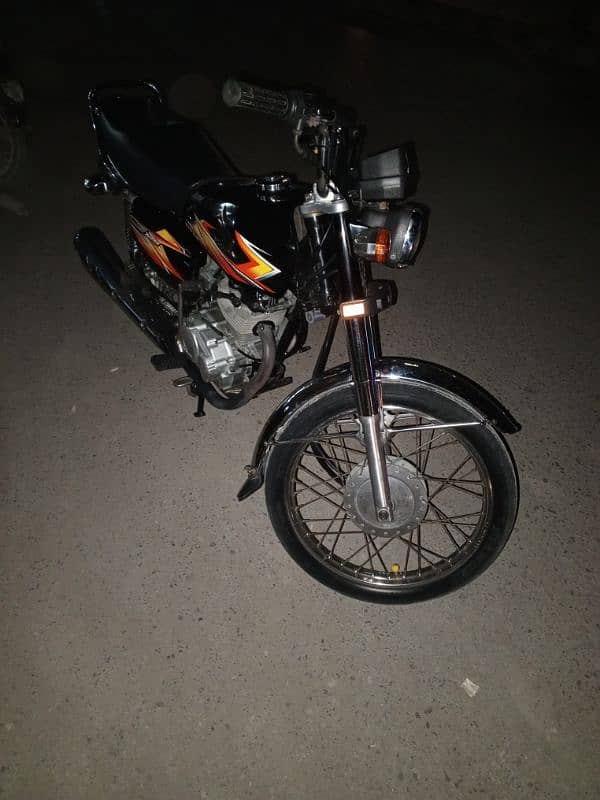 Honda 125 model 2021 nut to nut jenuine gari hy 4