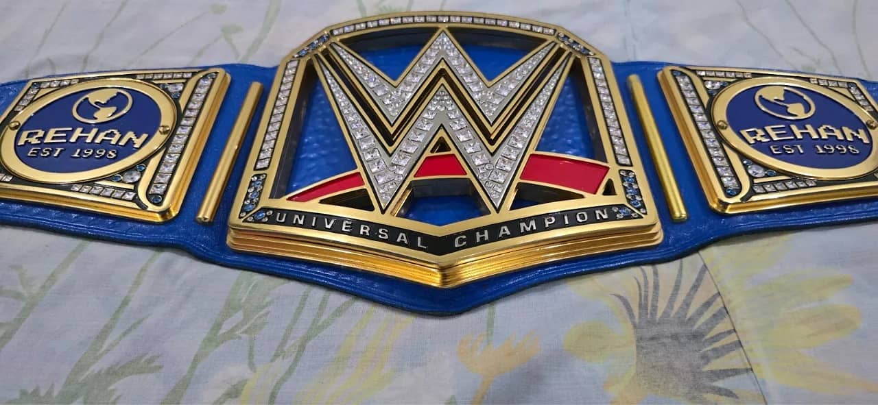 Custom Made WWE Universal Championship (Smackdown) 4