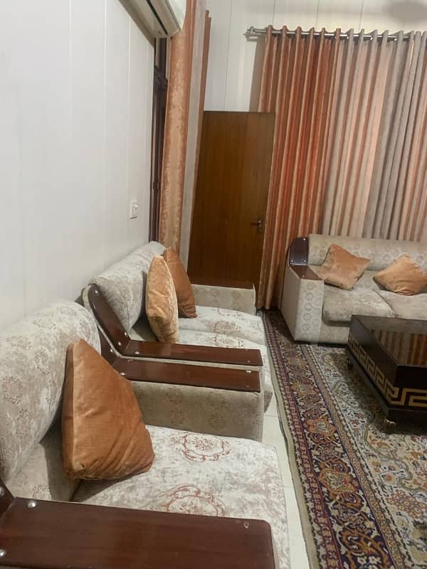 8 MARLA HOUSE FOR SALE IN SAMNABAD LAHORE 5