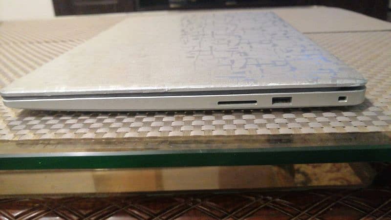 Dell Inspiron 3501 6