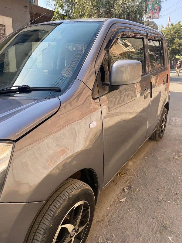 Suzuki Wagon R 2017 4