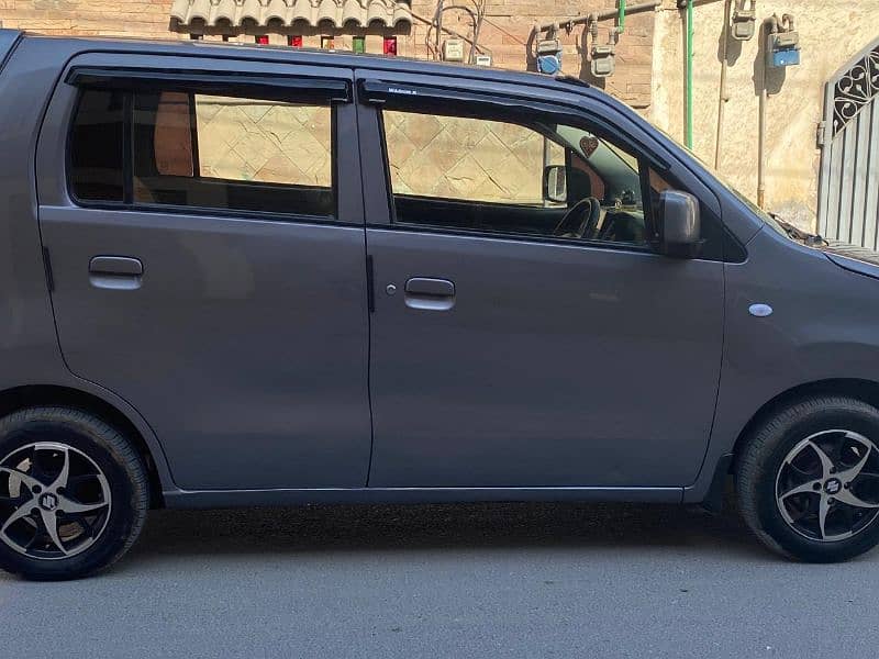 Suzuki Wagon R 2017 8