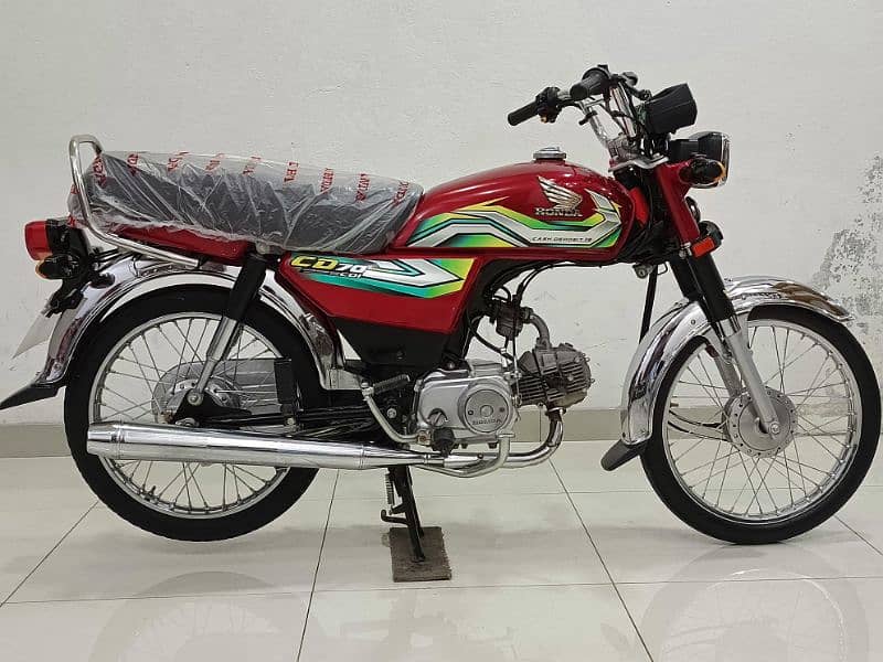 Honda CD 70 2023 Model 6