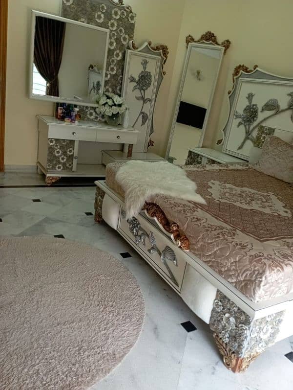 Classy bed set ( white and grey) 1