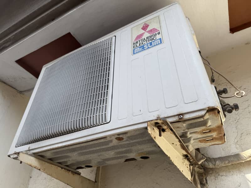 Mitsubishi Mr. Slim Split AC 4