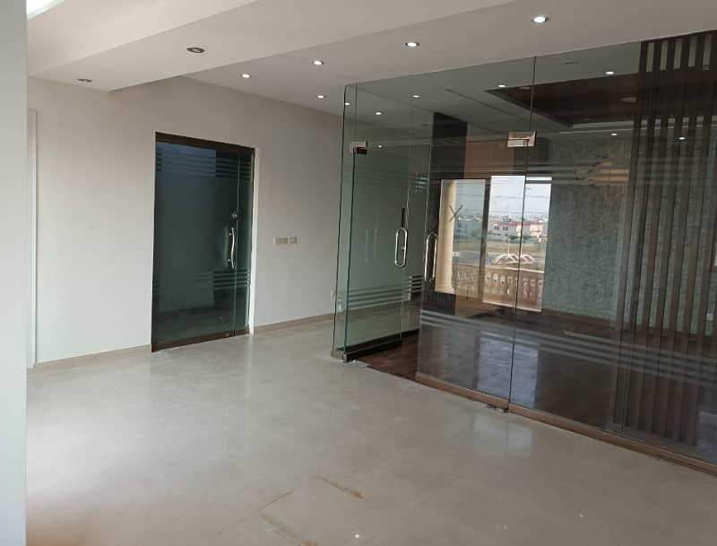 4 Marla 2nd Floor Office With Elevator For Rent In DHA Phase 6 Main Boulevard, Lahore. 5