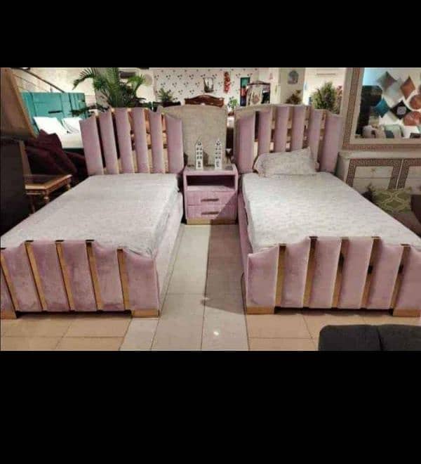 beautiful beds only in 18k 1