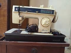 singers dismatic machine good condition