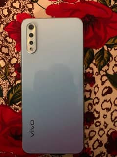 vivo S1