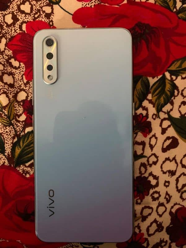 vivo S1 0