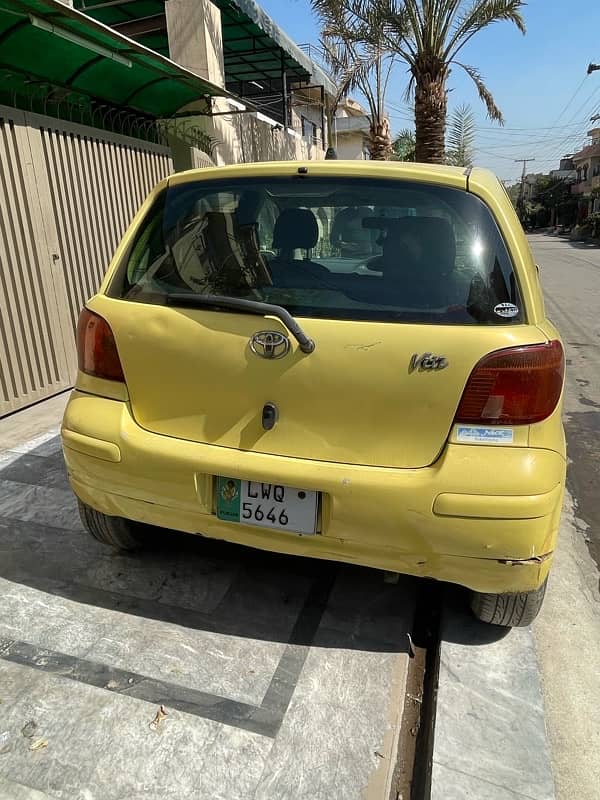 Toyota Vitz 2004 but registered in 2007 6