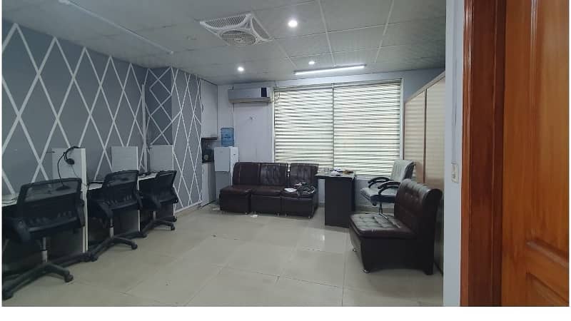 Area 350 square Feet Brand New Corporation Office Available For Rent in Main Boulevard Road Gulberg 3 Lahore 1