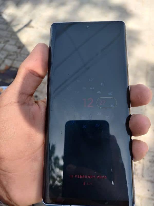 Aquos R6 non pta 8