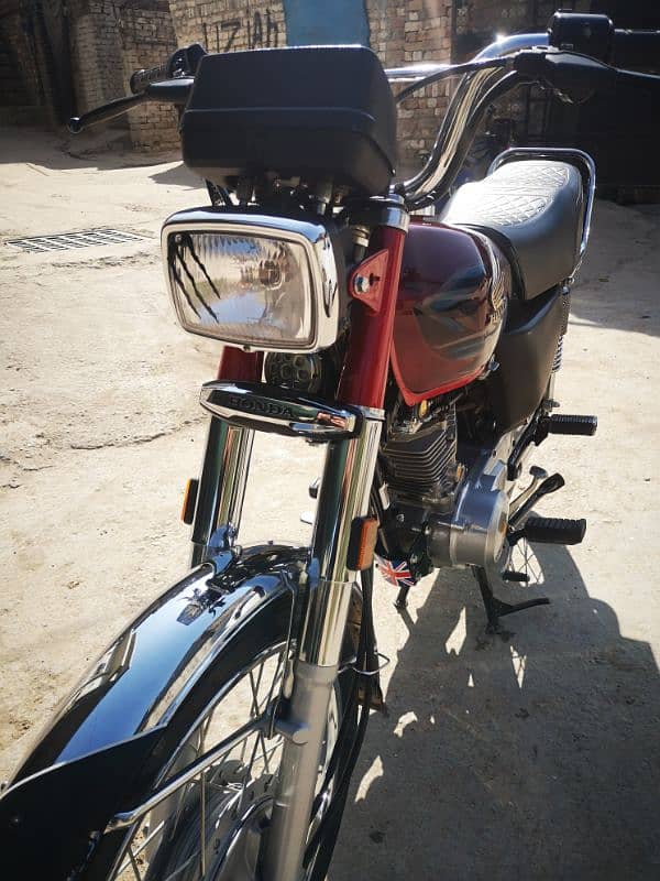 Honda CG 125 24 Model 25 Registered 7