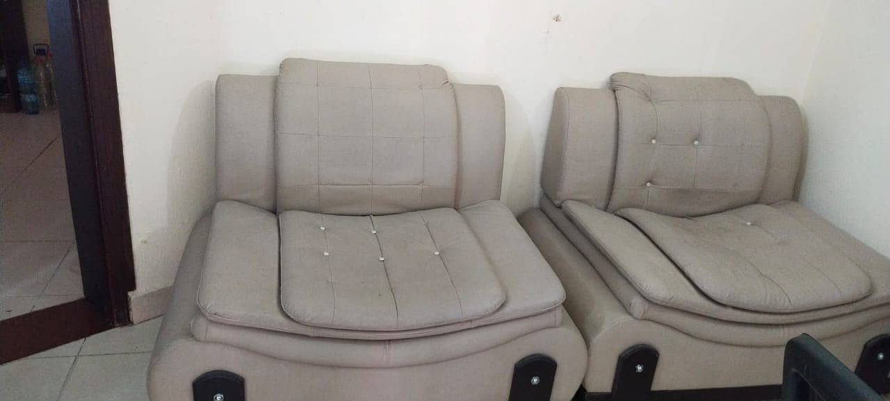 2 Sofa Set for sale 1