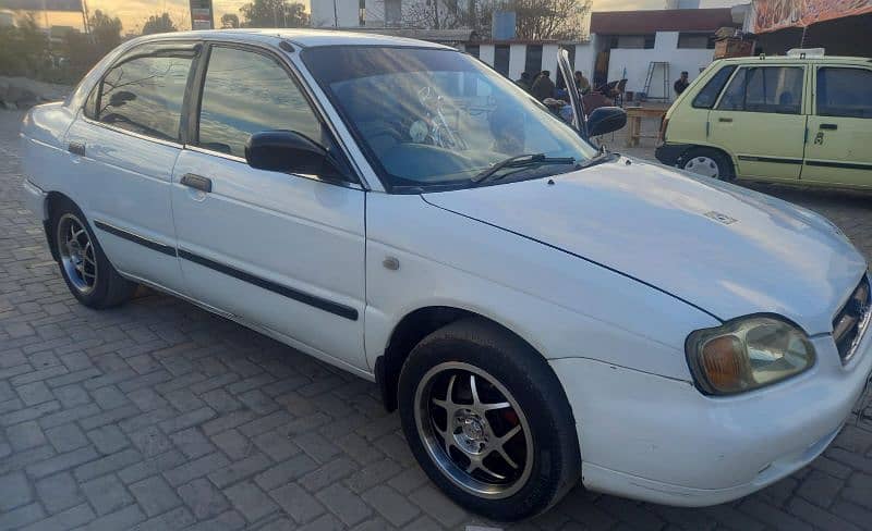 Suzuki Baleno 2004 4