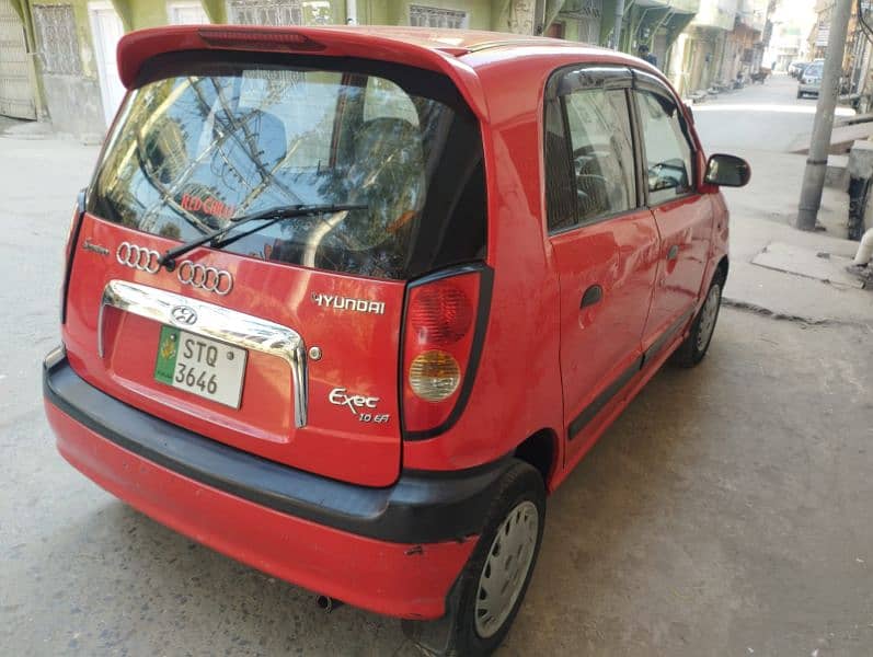 Hyundai Santro EXECUTIVE. . . 13