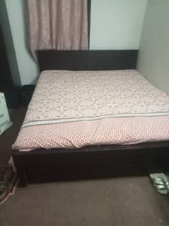 King Size Bed with mattress for sale in Islamabad