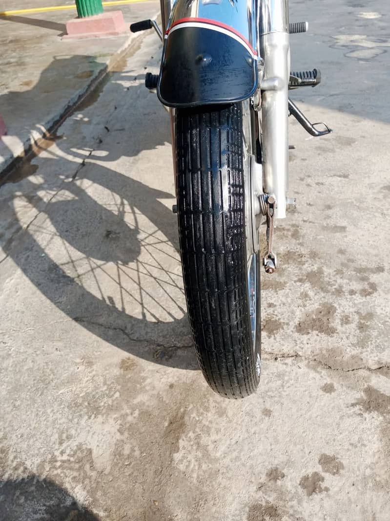 Honda CG 125 2022 4