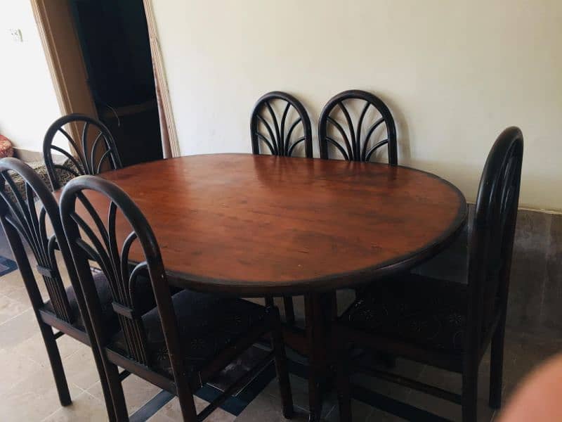 dining table 6seater good condition 4