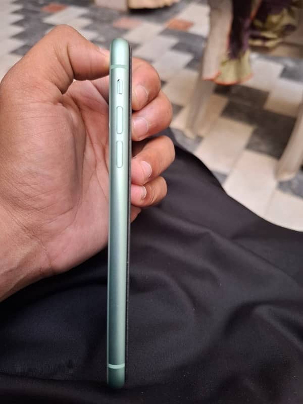 IPhone 11 Official PTA 128gb 2