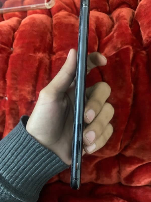 iphone 7 plus 256 GB 5