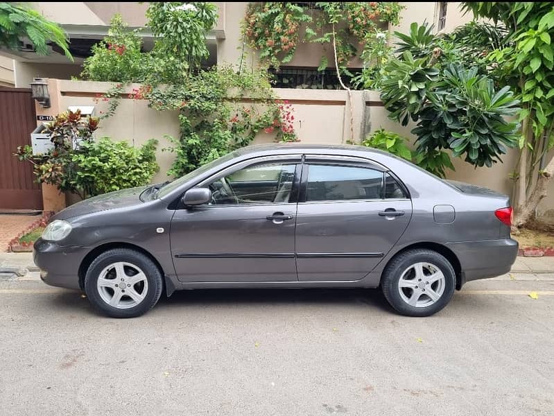 Toyota Corolla GLI 2008 Model Excellent Condition 2