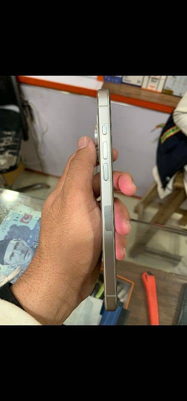 iphone 15 pro max Jv non pta urgent sale 3