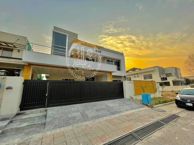 One Kanal Beautiful Modern Bungalow Available For Rent In DHA Phase 4 Lahore 0