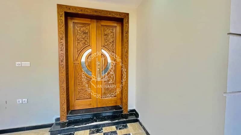 One Kanal Beautiful Modern Bungalow Available For Rent In DHA Phase 4 Lahore 6