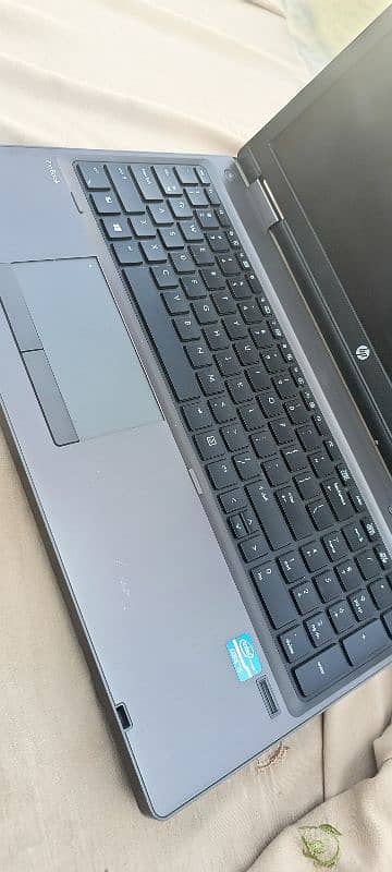 Hp ProBook 6570b  4GB/300GB 3