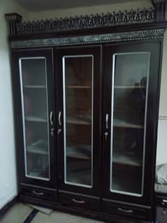 King size 3 door home Almirah