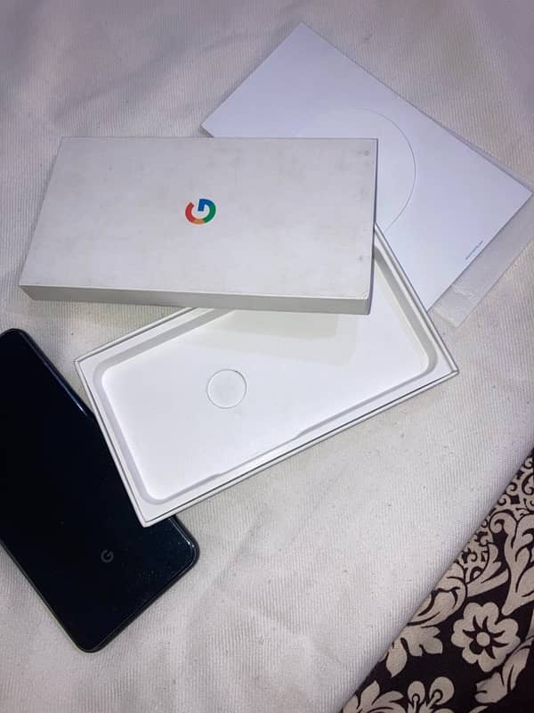 Google Pixel 4xl 6-64gb pta with Box and original cable type c 8