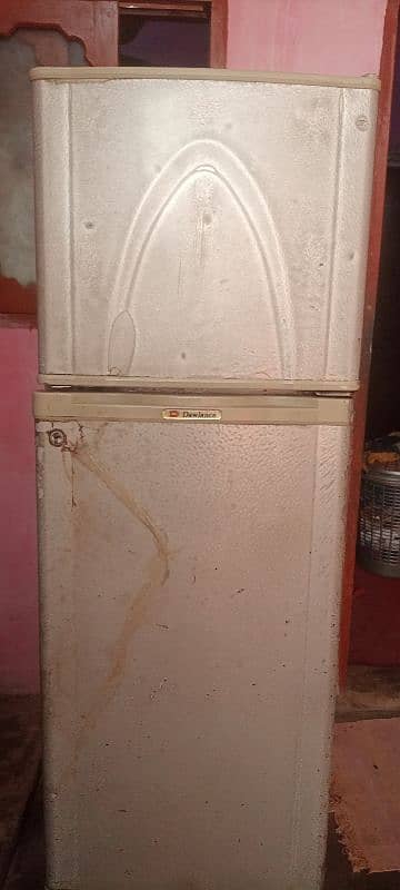 Used Refrigerator for sale in original condition (dawlance company) 0