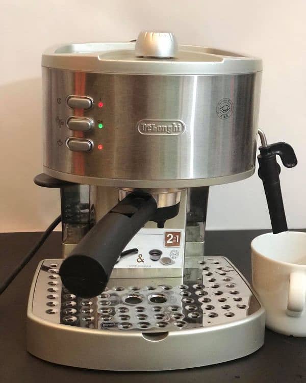 DeLonghi Coffeemaker/coffee machine 0