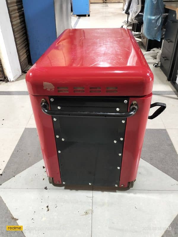 PARKINS Cummins 10kva sound prouf canopy generatoru 2