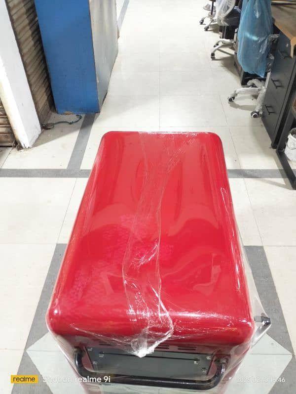 PARKINS Cummins 10kva sound prouf canopy generatoru 13