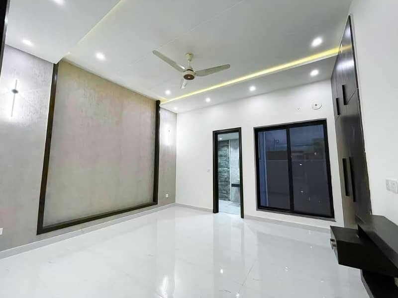 Brand new 10 Marla Beautifully Designed Modern House for Rent in DHA Phase 8 Ex Air Avenue 13