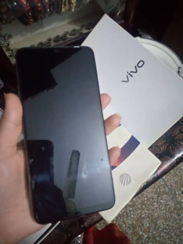 vivo s1 8 256 1