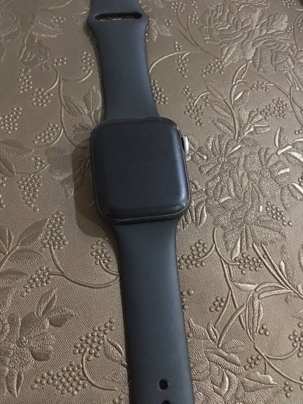 Apple Watch series’s 5 44mm 0