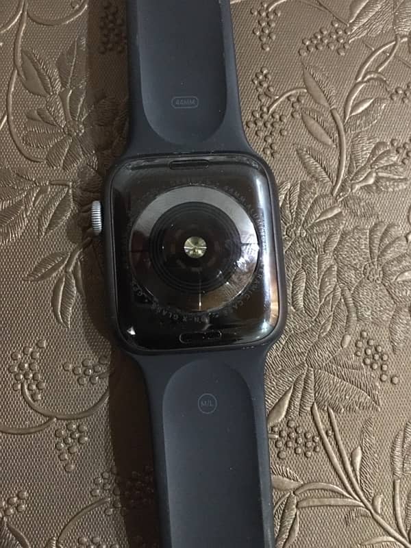 Apple Watch series’s 5 44mm 1