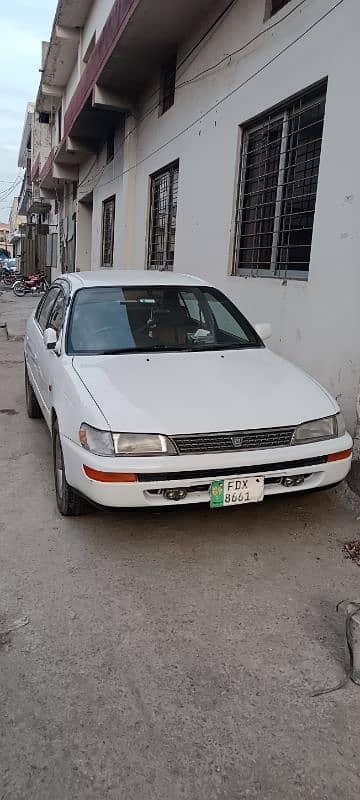 Toyota Corolla 2000 0