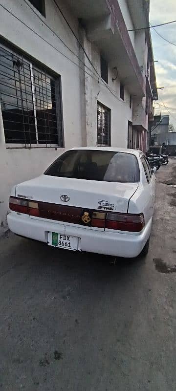 Toyota Corolla 2000 2