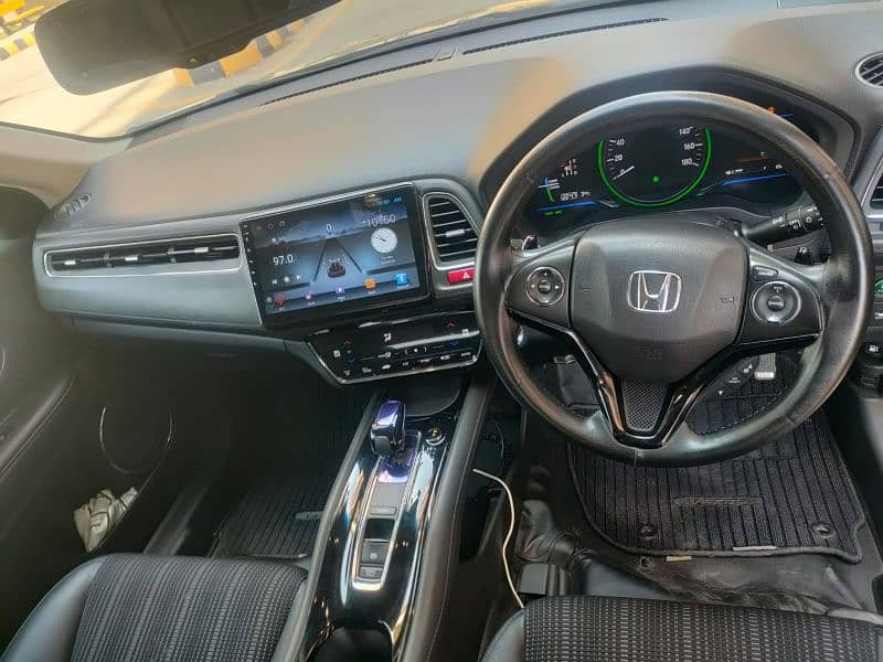 Honda Vezel 2015 import 2021 register 2022 Islamabad number 4